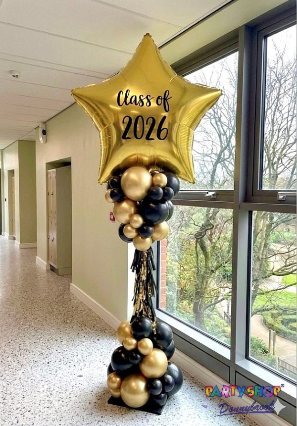 Class of 2026 Gold and Black Balloon Stand